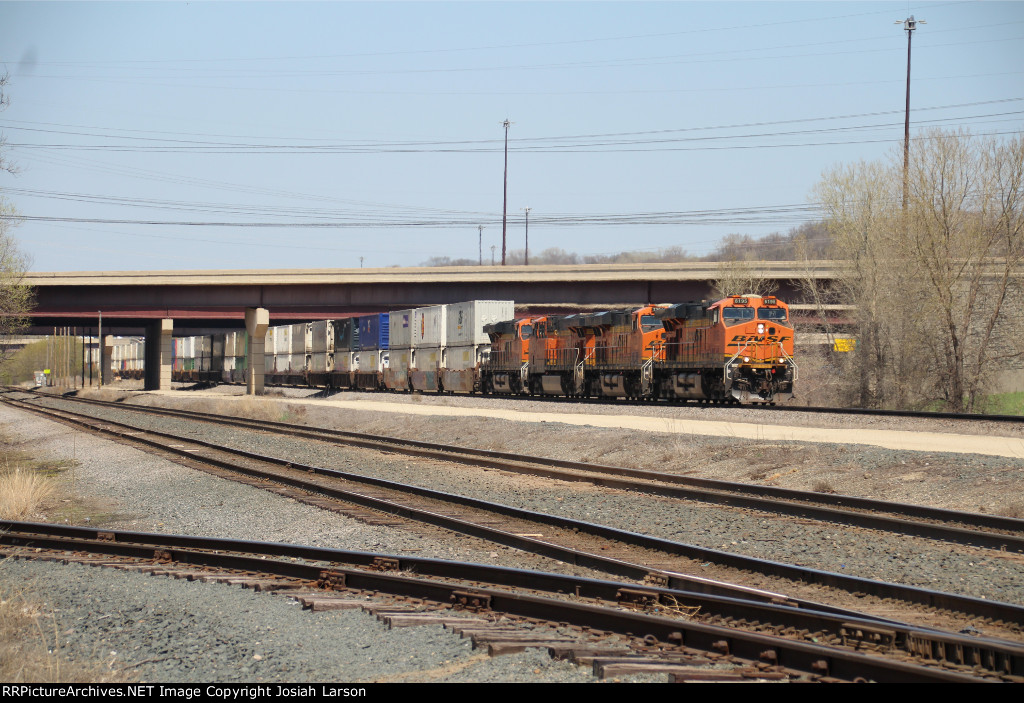 BNSF 6195 East